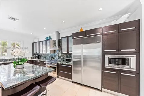 4196 S Douglas Road Miami FL 33133