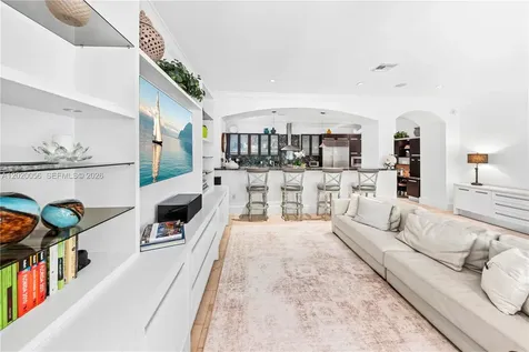 4196 S Douglas Road Miami FL 33133