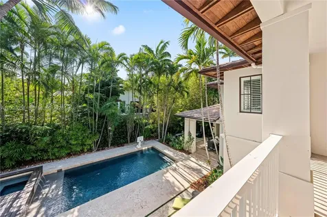 4196 S Douglas Road Miami FL 33133
