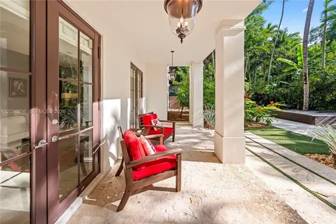 4196 S Douglas Road Miami FL 33133