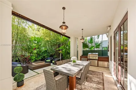 4196 S Douglas Road Miami FL 33133
