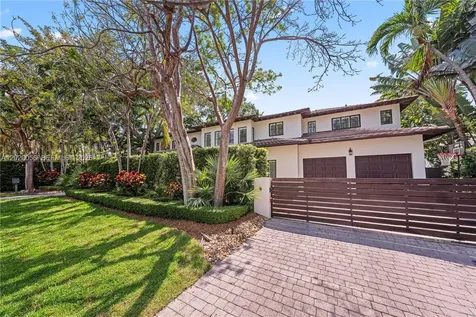 4196 S Douglas Road Miami FL 33133