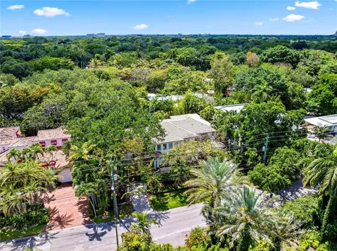 4196 S Douglas Road Miami FL 33133