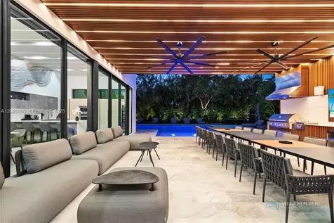 1941 NE 196th Terrace Miami FL 33179