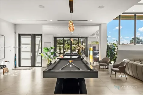 1941 NE 196th Terrace Miami FL 33179