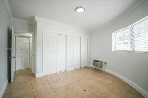 7640 Carlyle Avenue Miami Beach FL 33141