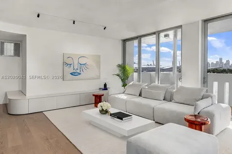 800 West Avenue Miami Beach FL 33139