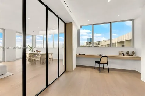 800 West Avenue Miami Beach FL 33139
