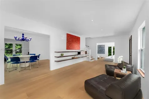 5812 Alton Road Miami Beach FL 33140