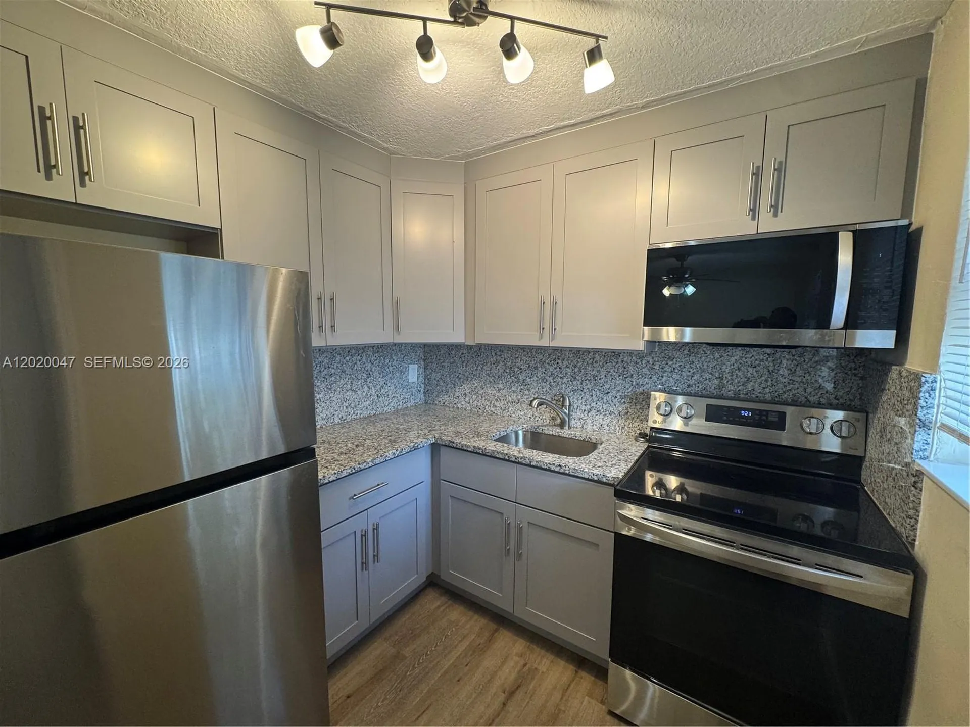 707 S 19th Avenue Hollywood FL 33020