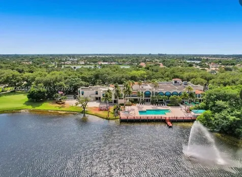 9480 Tangerine Place Davie FL 33324