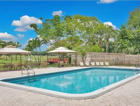 9480 Tangerine Place Davie FL 33324