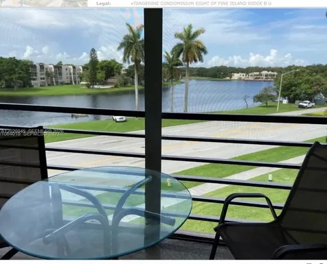 9480 Tangerine Place Davie FL 33324