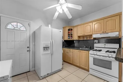 28 NE 48th Street Miami FL 33137