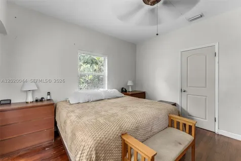 28 NE 48th Street Miami FL 33137