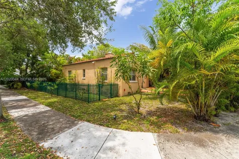 28 NE 48th Street Miami FL 33137