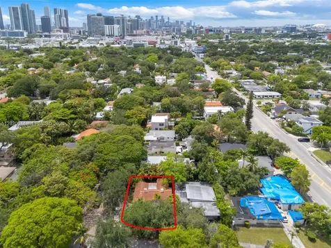 28 NE 48th Street Miami FL 33137