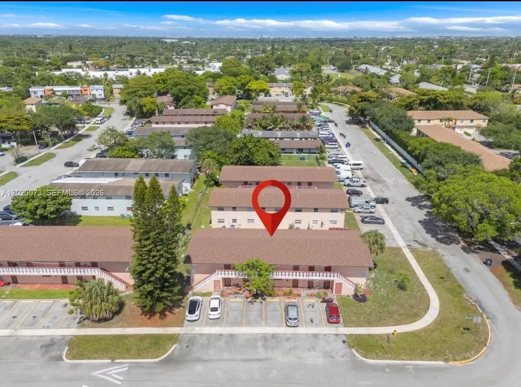 7481 SW 10th Court North Lauderdale FL 33068