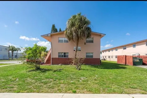 7481 SW 10th Court North Lauderdale FL 33068