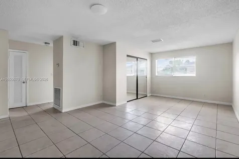 7481 SW 10th Court North Lauderdale FL 33068