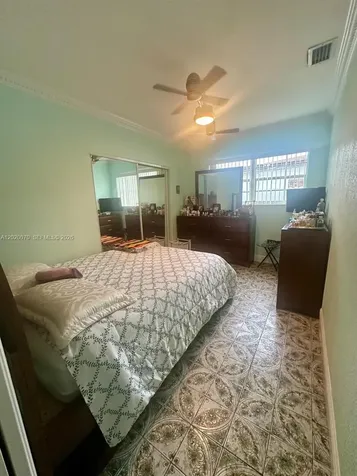 659 W 14th Street Hialeah FL 33010