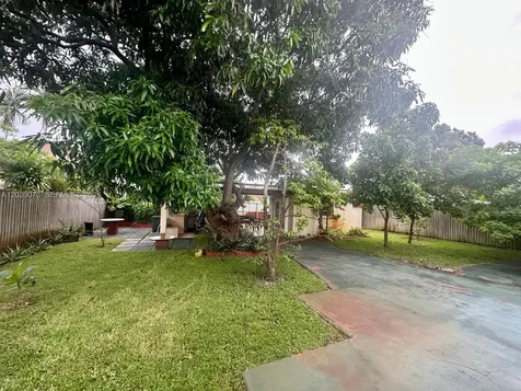 659 W 14th Street Hialeah FL 33010