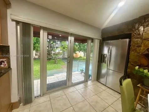 659 W 14th Street Hialeah FL 33010