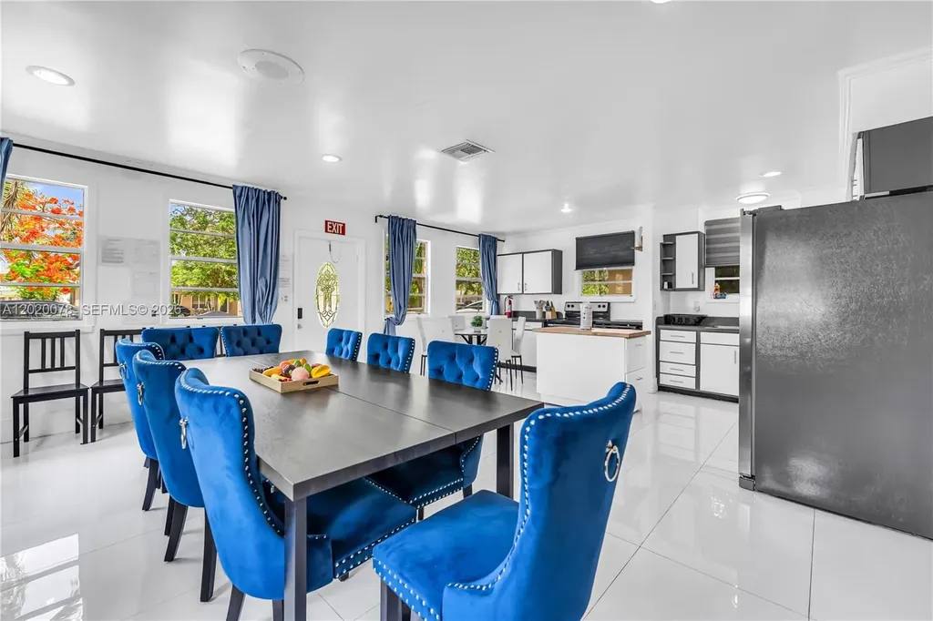 1738 N 16th Court Hollywood FL 33020