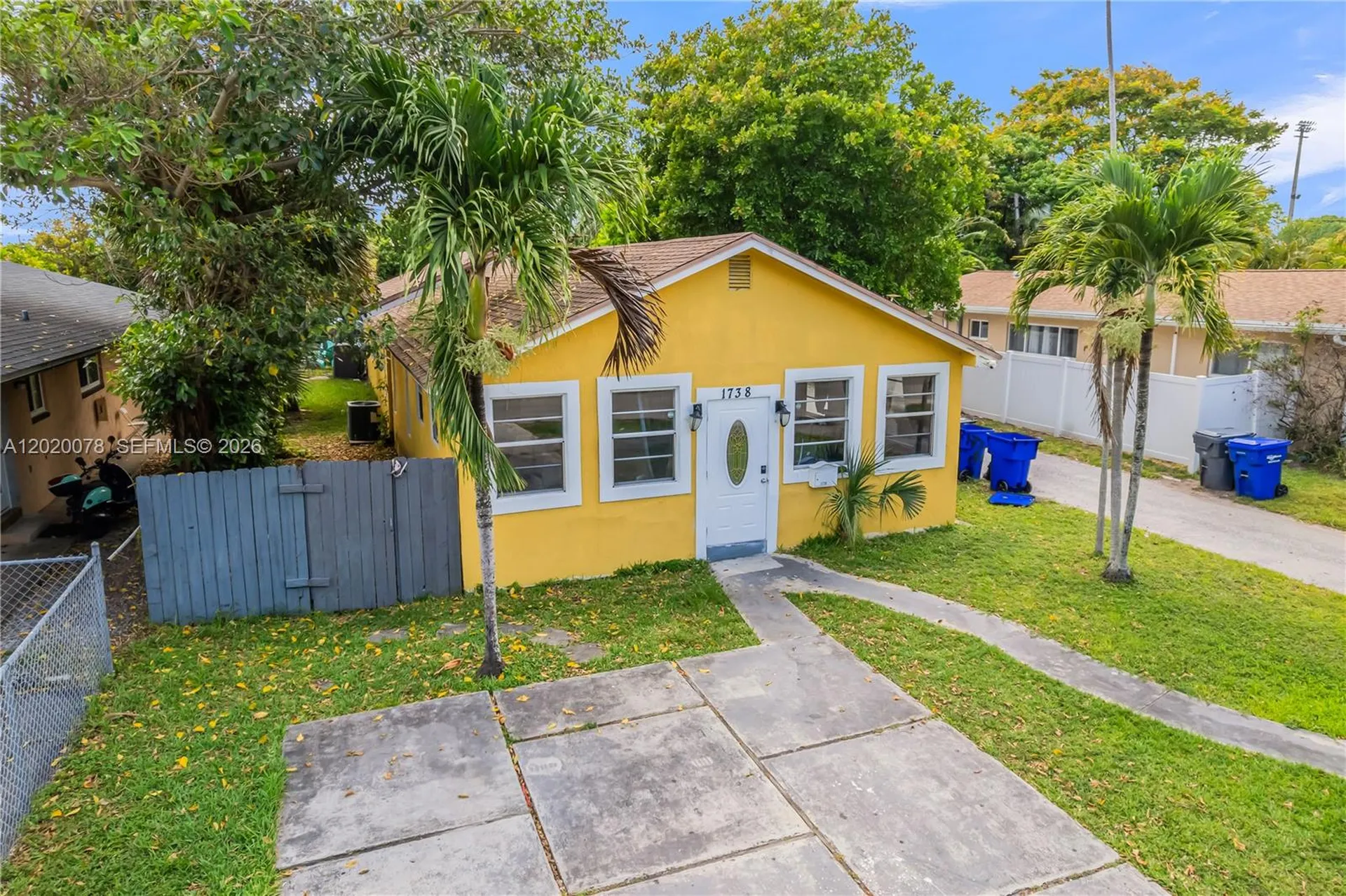 1738 N 16th Court Hollywood FL 33020