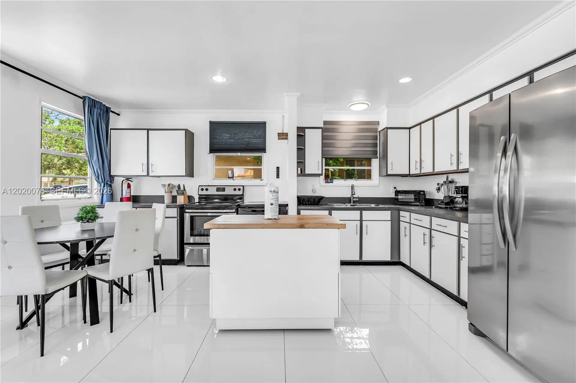 1738 N 16th Court Hollywood FL 33020