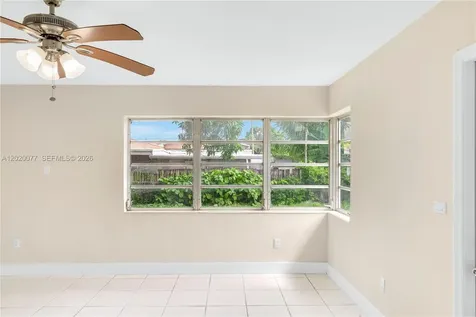 3271 NW 18th Terrace Miami FL 33125