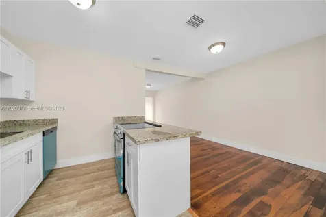 3271 NW 18th Terrace Miami FL 33125