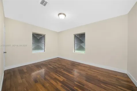 3271 NW 18th Terrace Miami FL 33125
