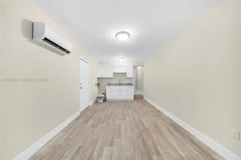 3271 NW 18th Terrace Miami FL 33125