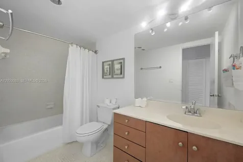 19380 Collins Avenue Sunny Isles Beach FL 33160