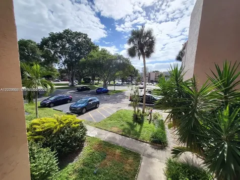 9440 Live Oak Place Davie FL 33324