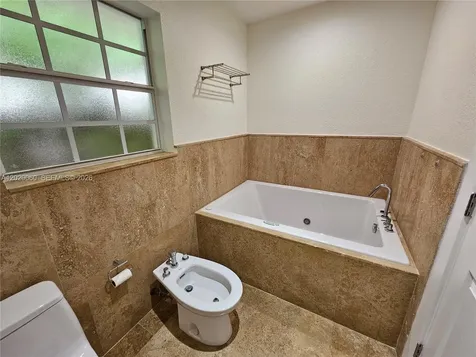 14001 Cypress Court Miami Lakes FL 33014