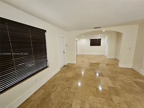 14001 Cypress Court Miami Lakes FL 33014