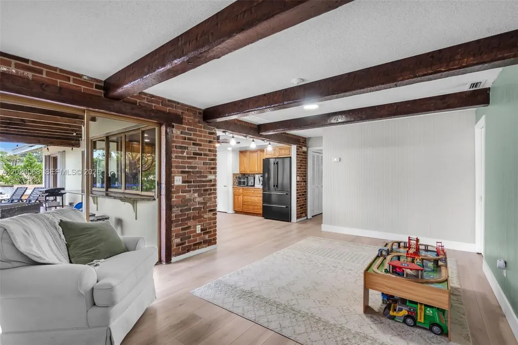 3671 NW 98th Terrace Coral Springs FL 33065