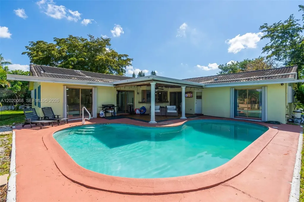 3671 NW 98th Terrace Coral Springs FL 33065