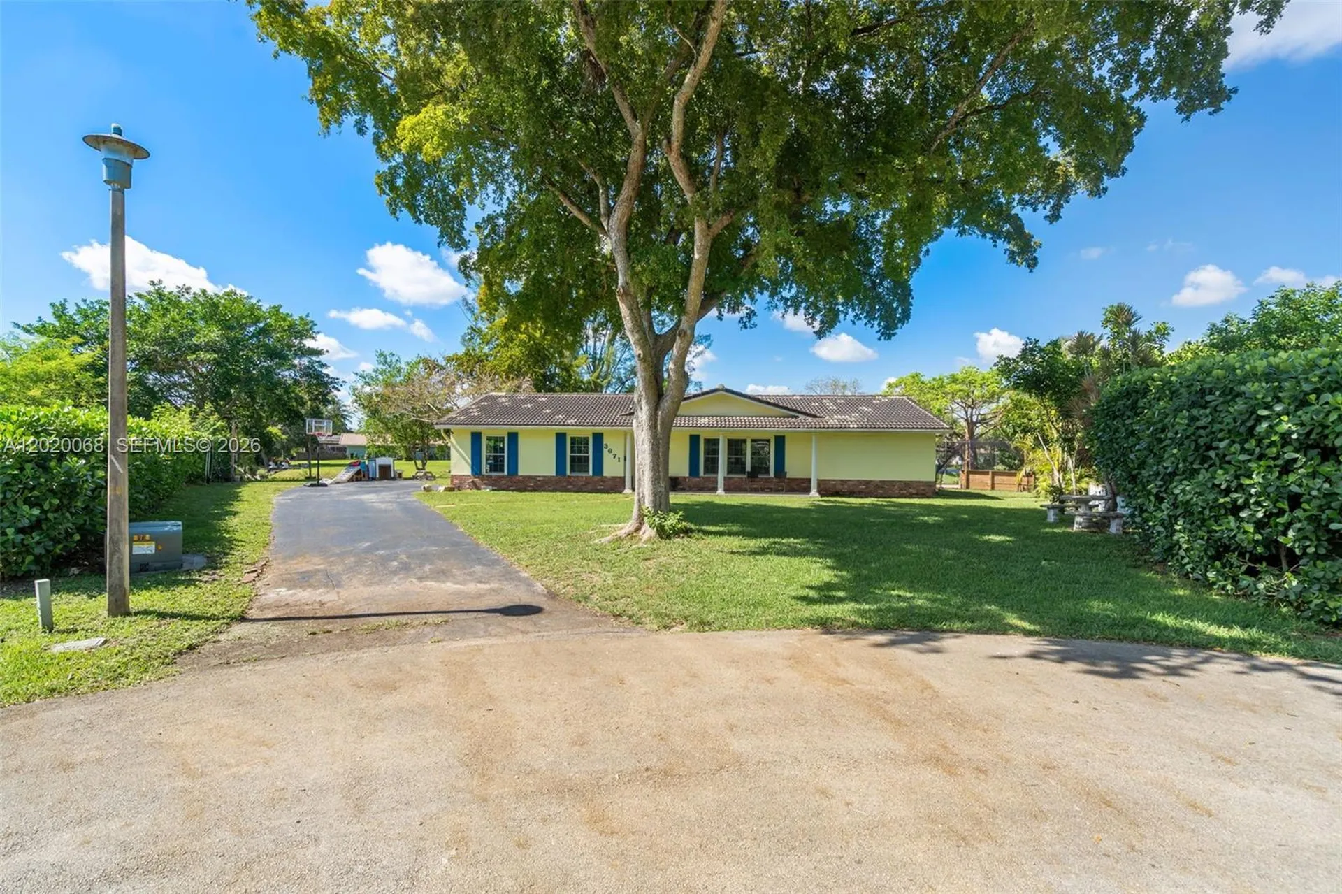 3671 NW 98th Terrace Coral Springs FL 33065