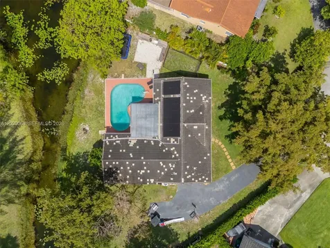 3671 NW 98th Terrace Coral Springs FL 33065