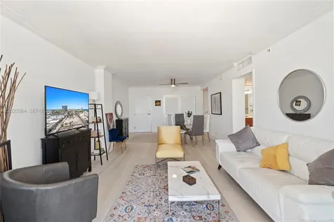 401 69th Street Miami Beach FL 33141