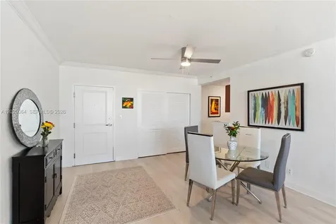 401 69th Street Miami Beach FL 33141