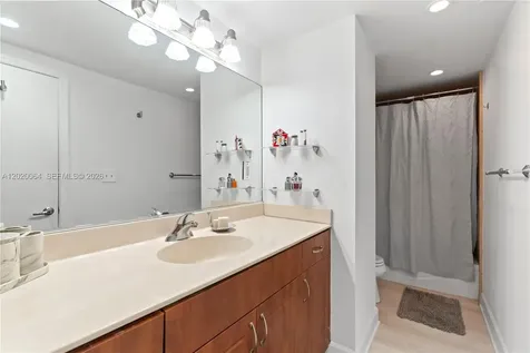 401 69th Street Miami Beach FL 33141