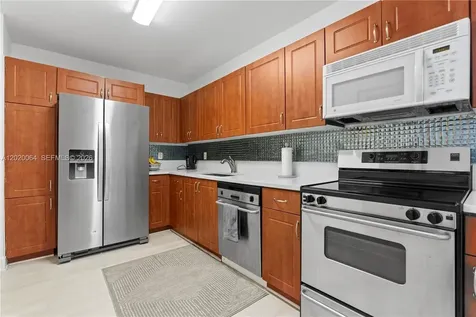 401 69th Street Miami Beach FL 33141