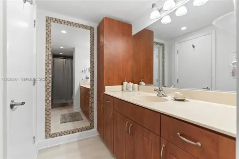 401 69th Street Miami Beach FL 33141