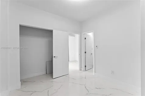 842 Meridian Avenue Miami Beach FL 33139