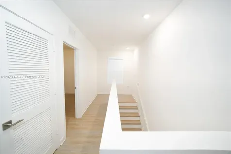 542 NE 6th Place Florida City FL 33034