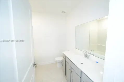 542 NE 6th Place Florida City FL 33034